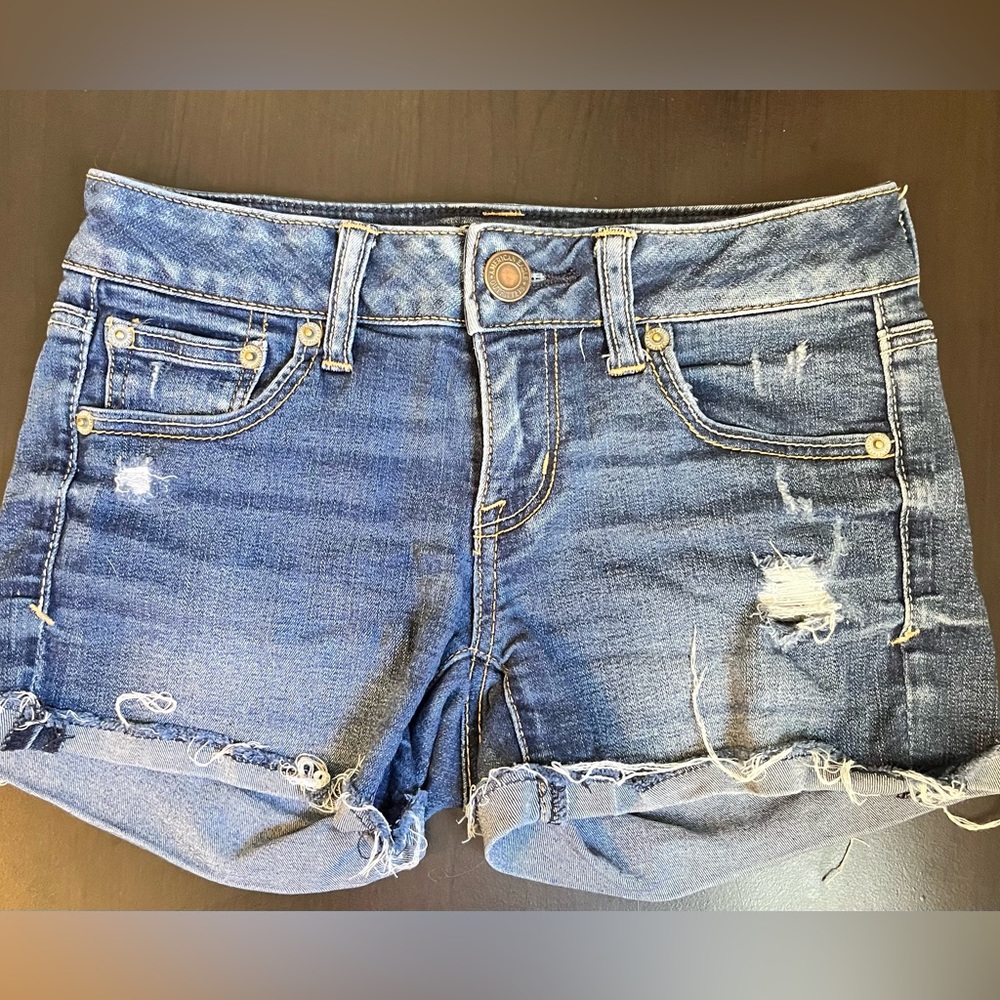 American Eagle supper stretch jean shorts size 0